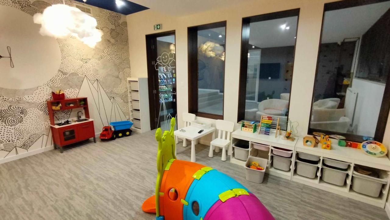 Cicha Przystan Apartamenty Whiteblue Sauna&Fitness&Parking Kolobrzeg Exterior photo